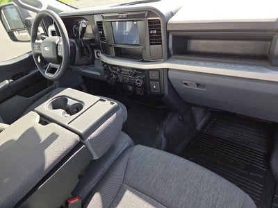 2027 Ford Super Duty F-450 DRW XL