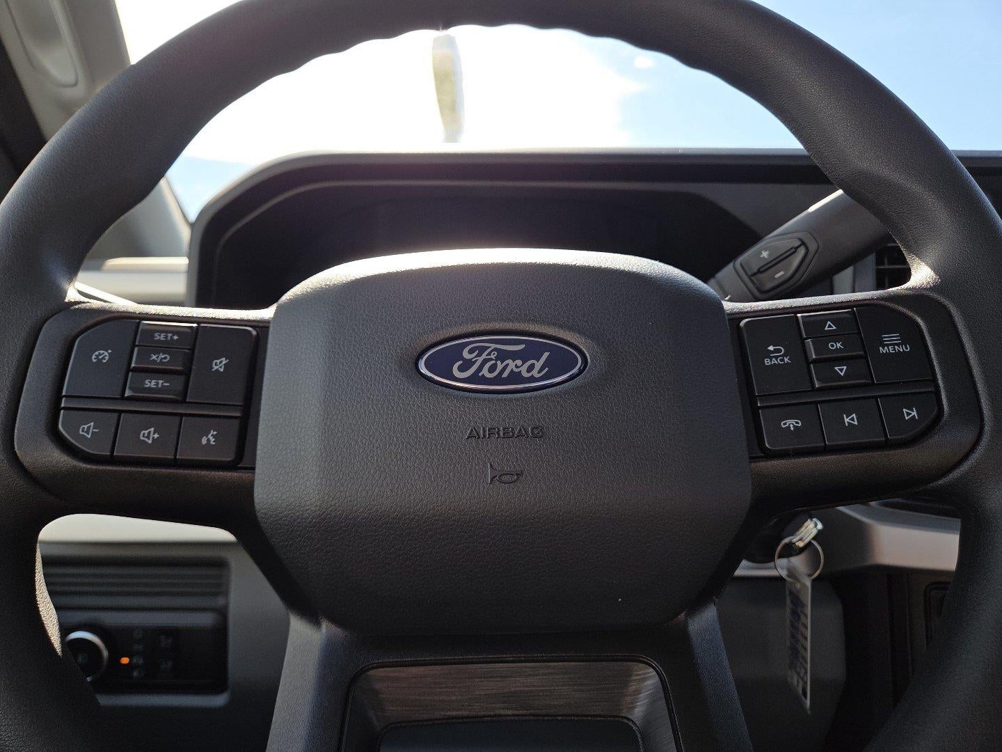 2027 Ford Super Duty F-450 DRW XL