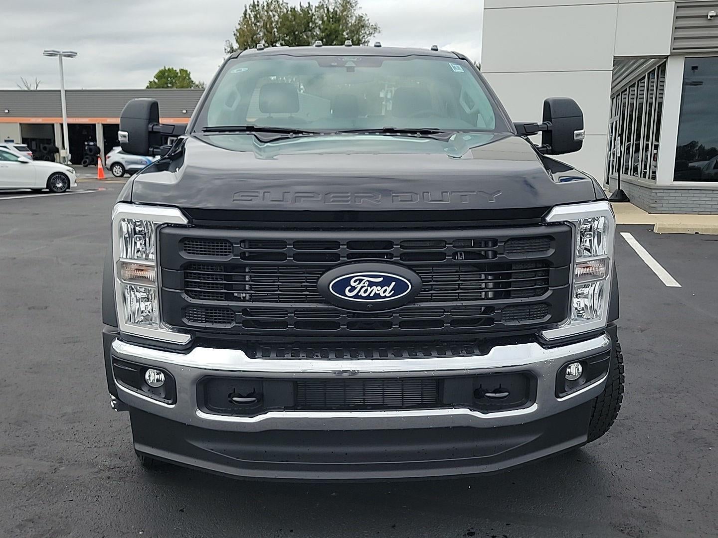 2027 Ford Super Duty F-450 Drw XL