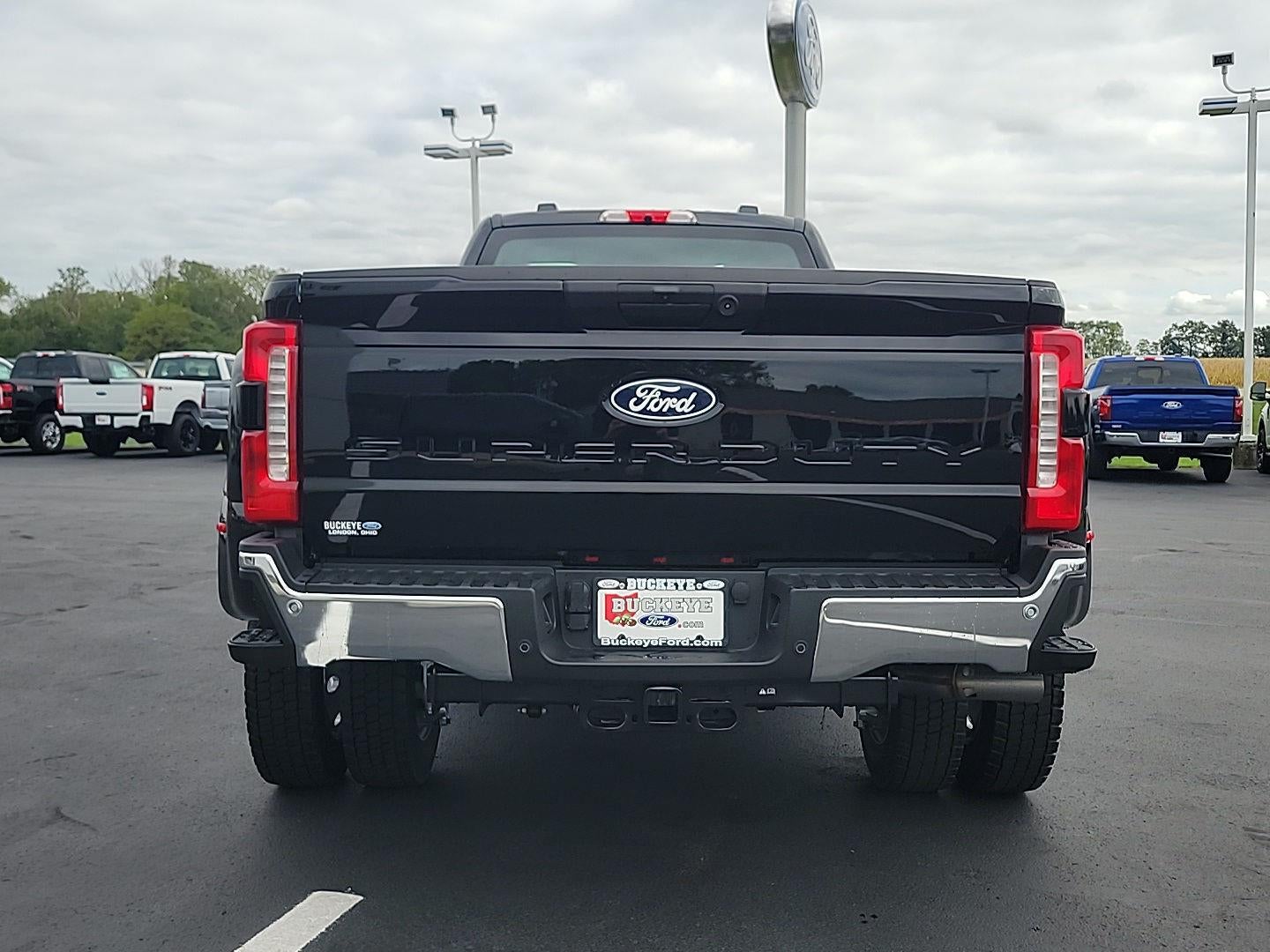 2027 Ford Super Duty F-450 Drw XL