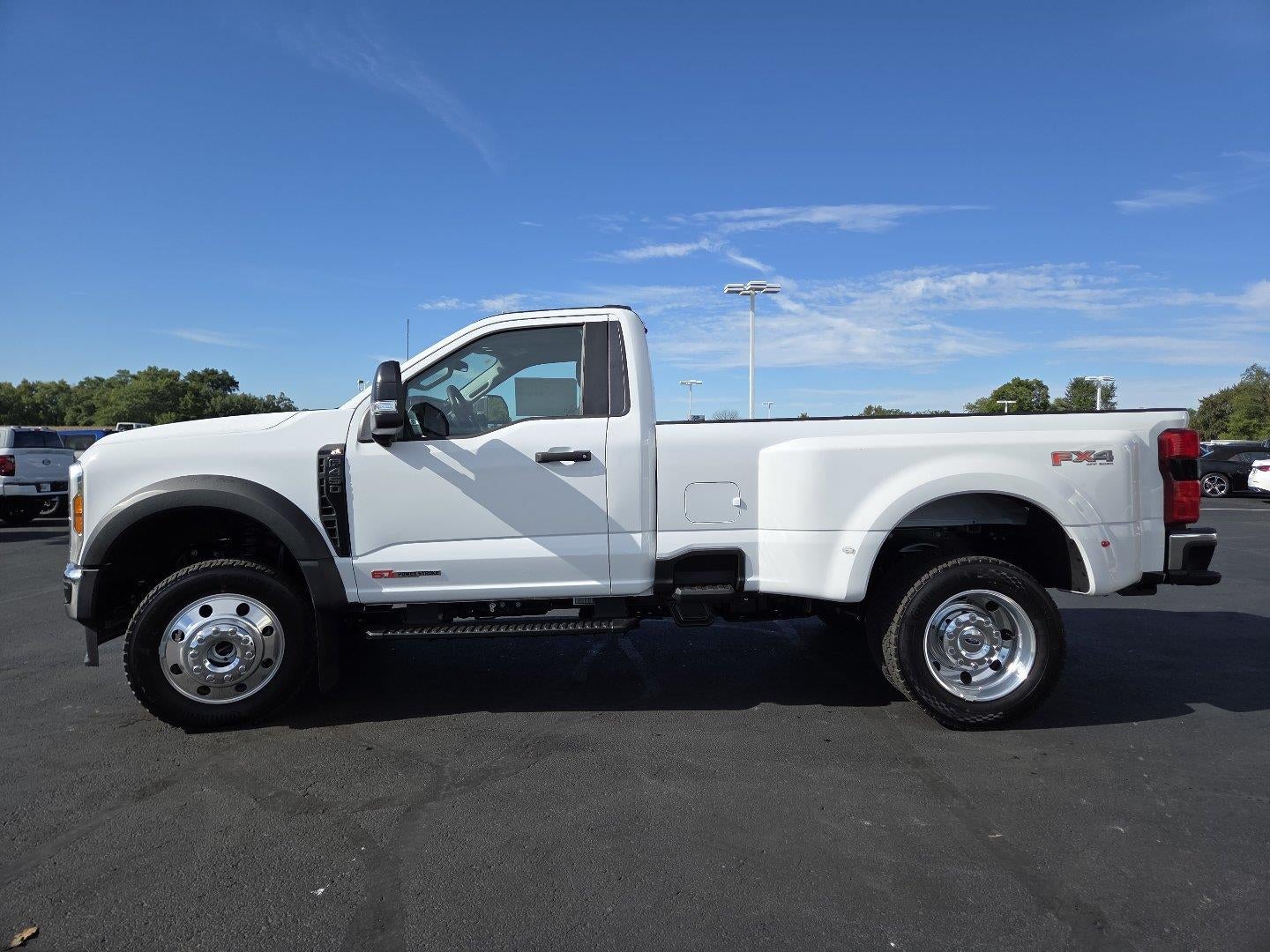 2027 Ford Super Duty F-450 DRW XL