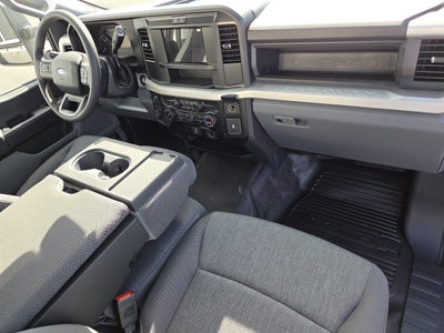 2027 Ford Super Duty F-450 DRW XL