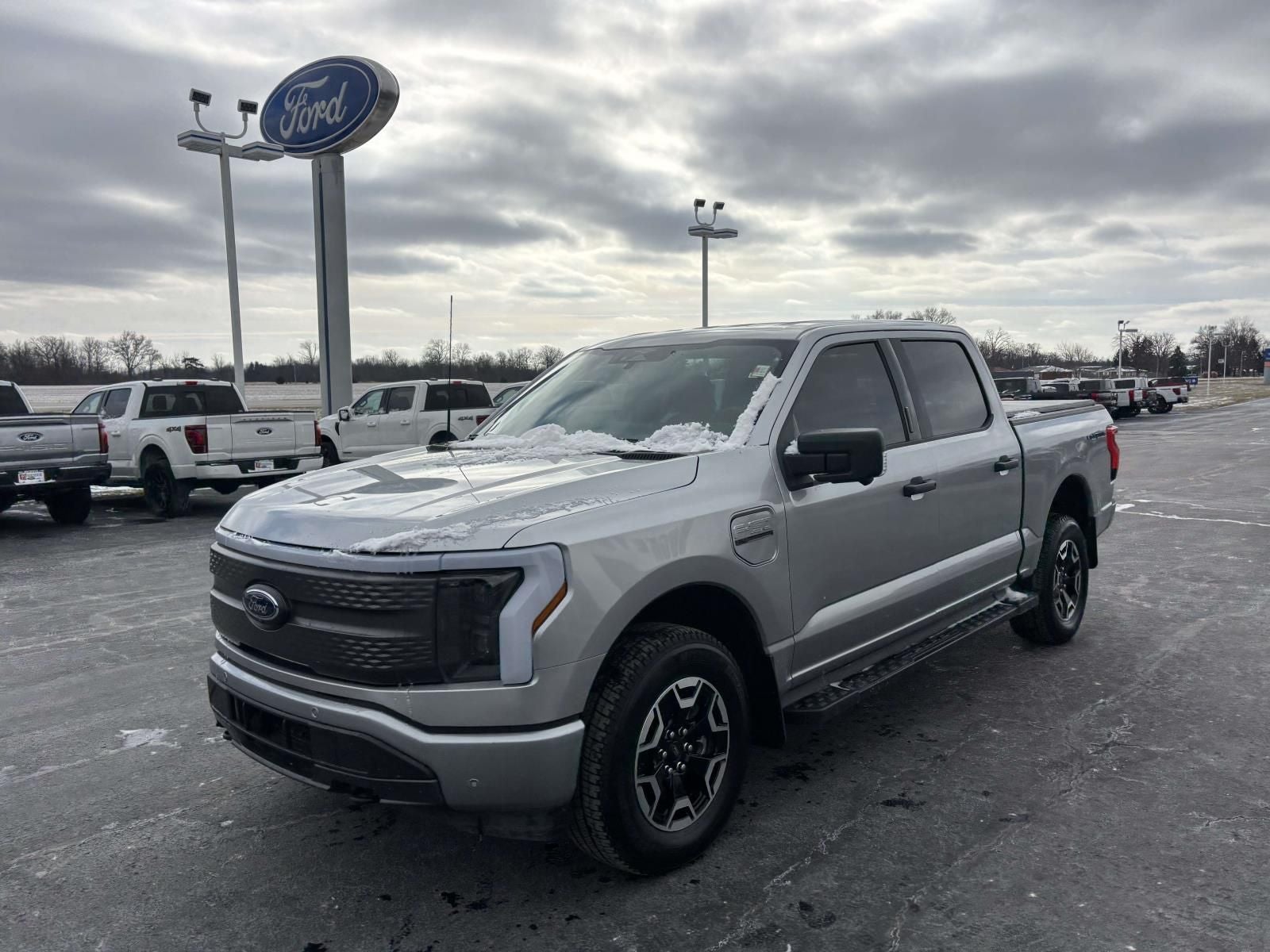 2023 Ford F-150 Lightning XLT