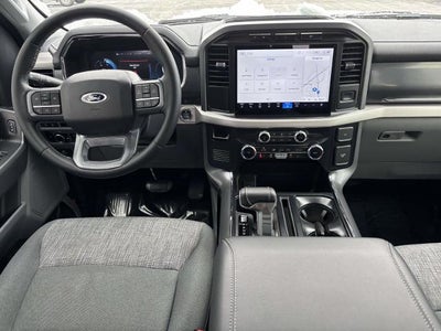 2023 Ford F-150 Lightning XLT