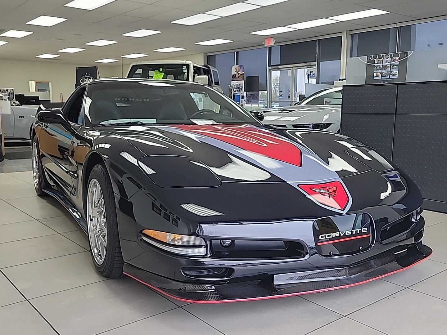 2004 Chevrolet Corvette Base