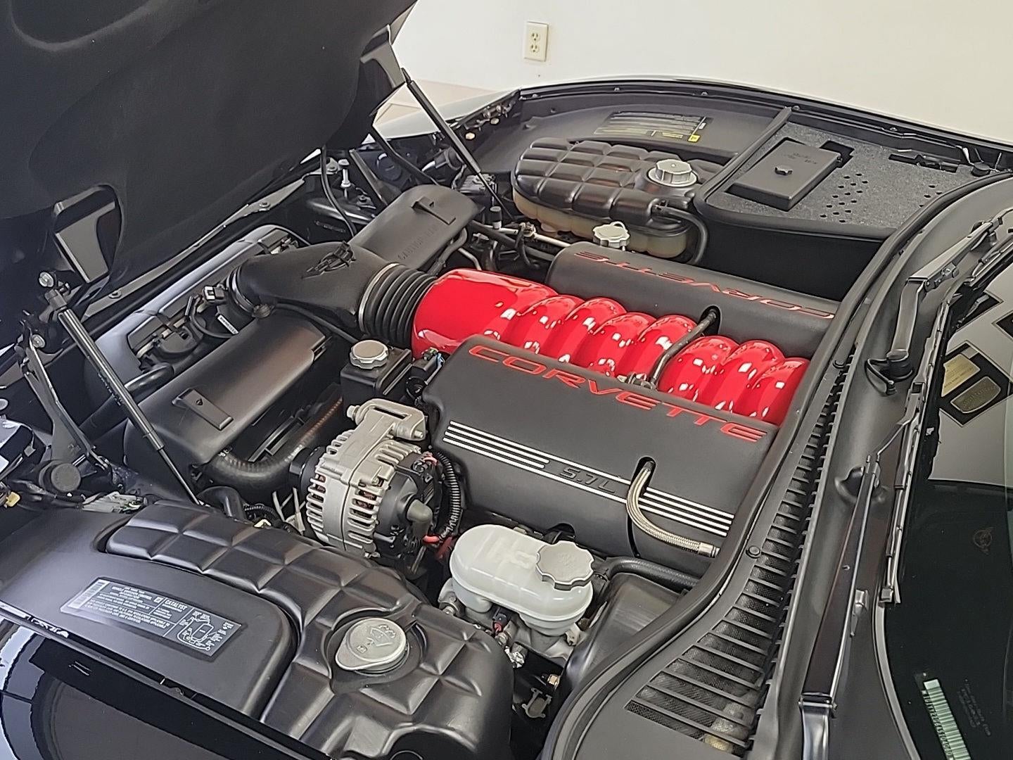 2004 Chevrolet Corvette Base