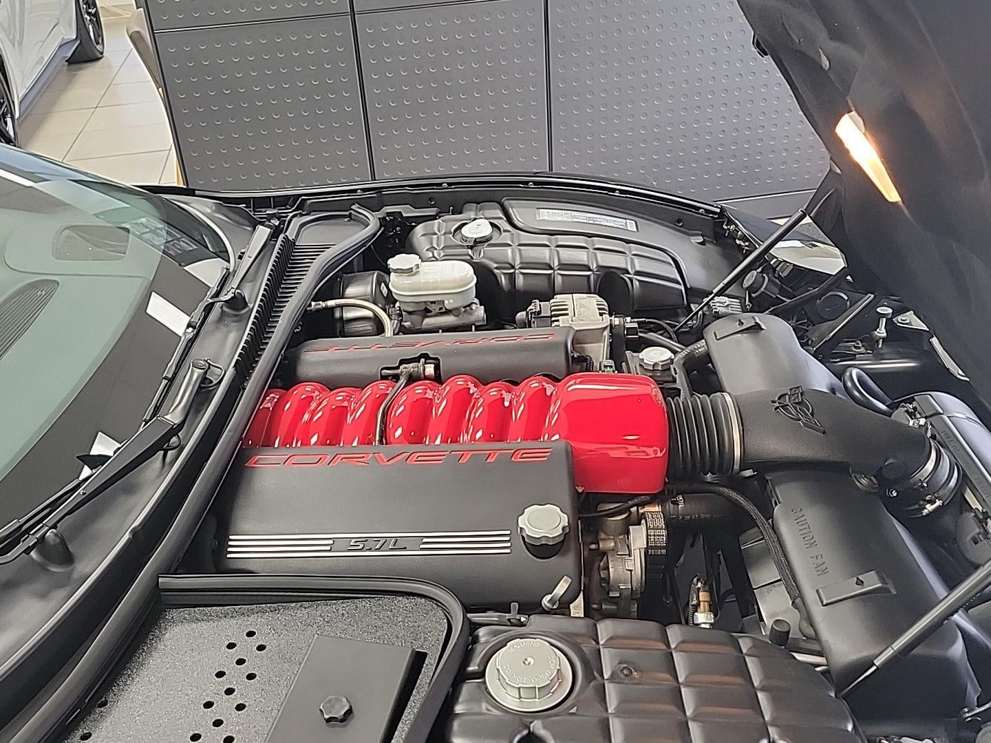 2004 Chevrolet Corvette Base