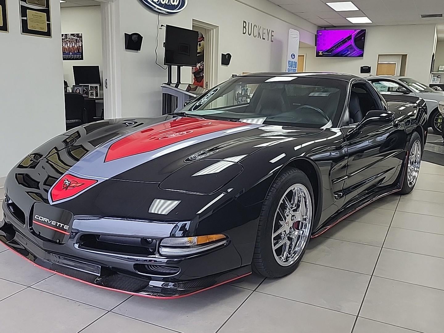 2004 Chevrolet Corvette Base