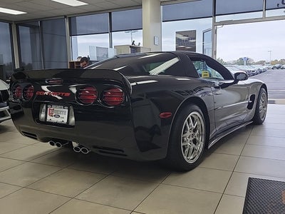 2004 Chevrolet Corvette Base