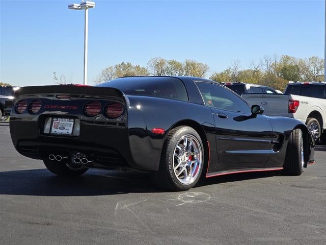 2004 Chevrolet Corvette Base