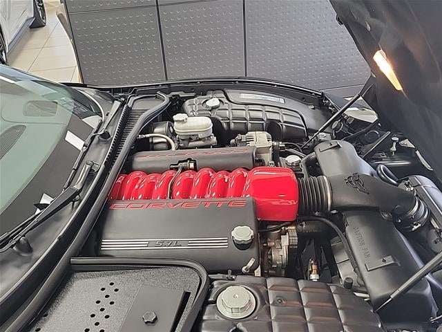 2004 Chevrolet Corvette Base
