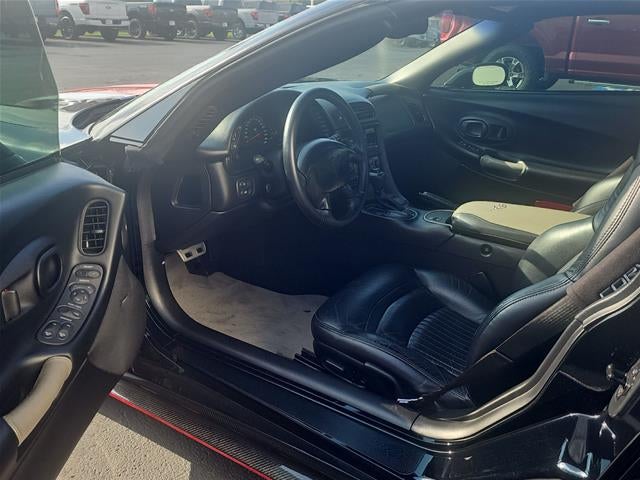 2004 Chevrolet Corvette Base