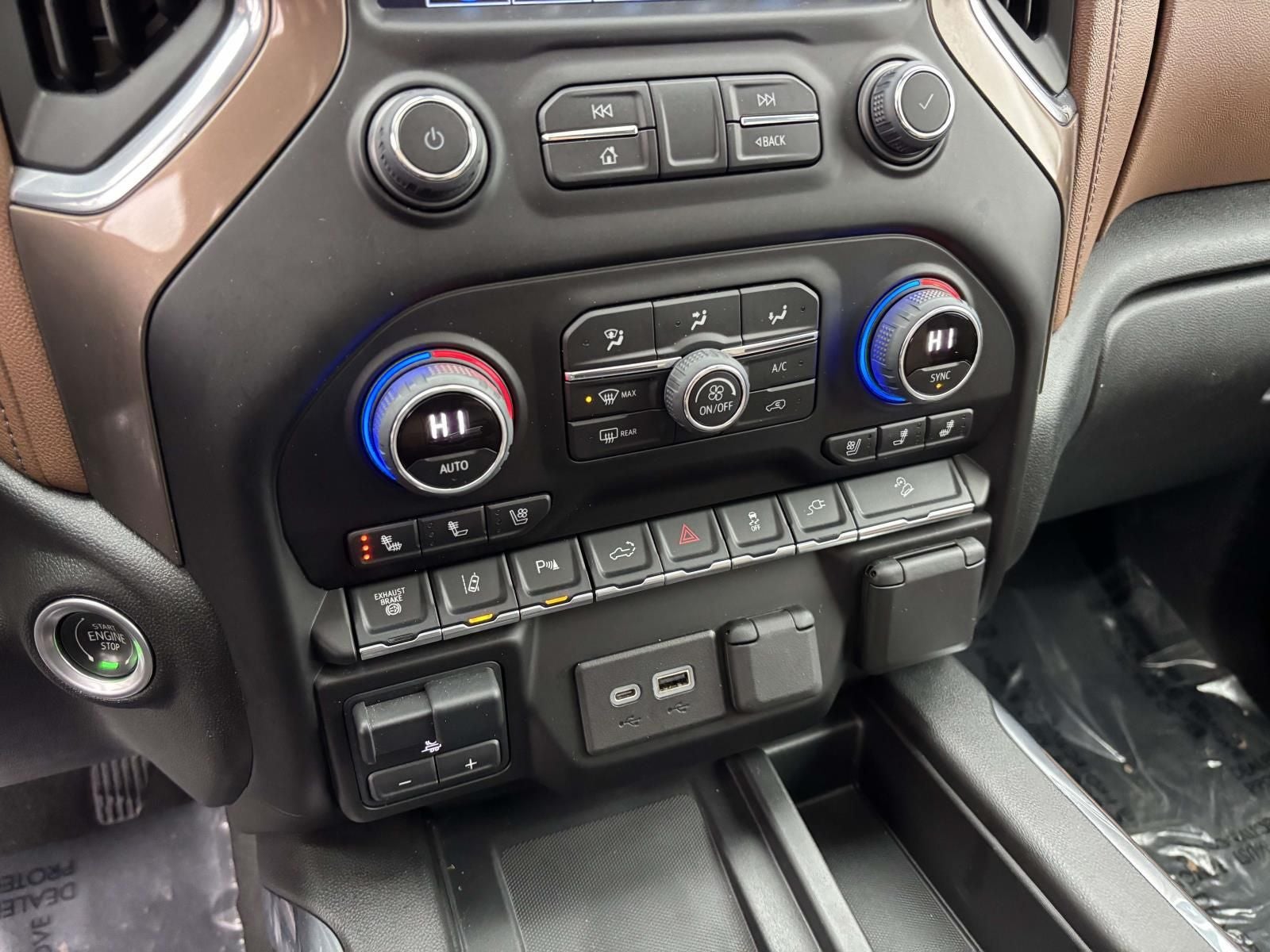 2022 Chevrolet Silverado 3500HD High Country