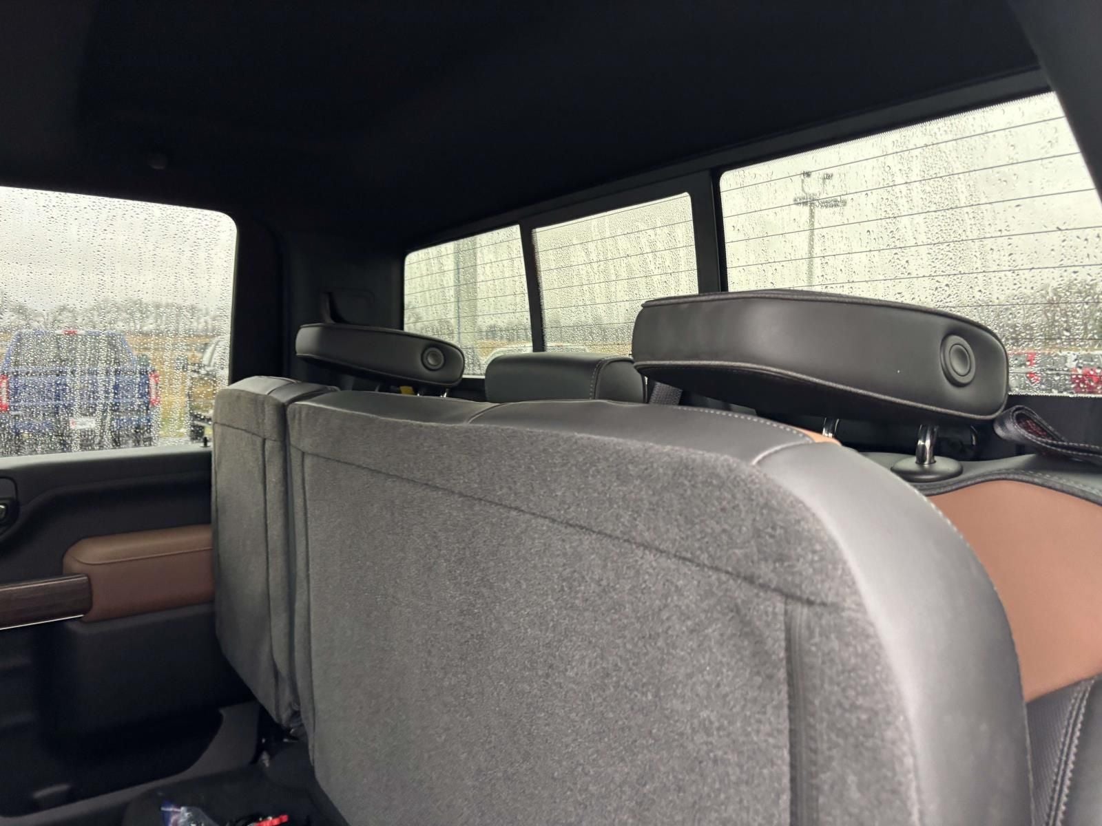 2022 Chevrolet Silverado 3500HD High Country