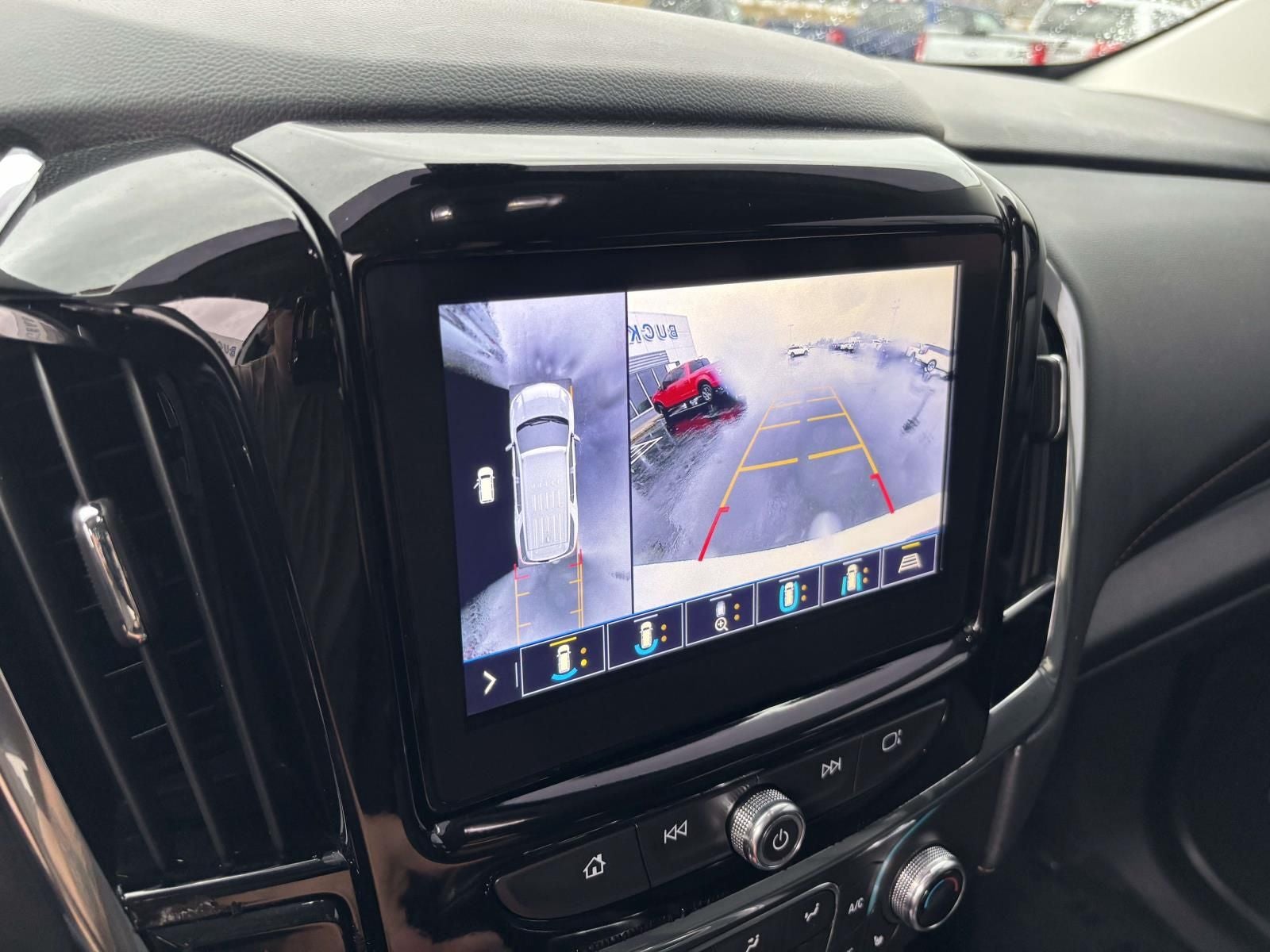 2021 Chevrolet Traverse RS