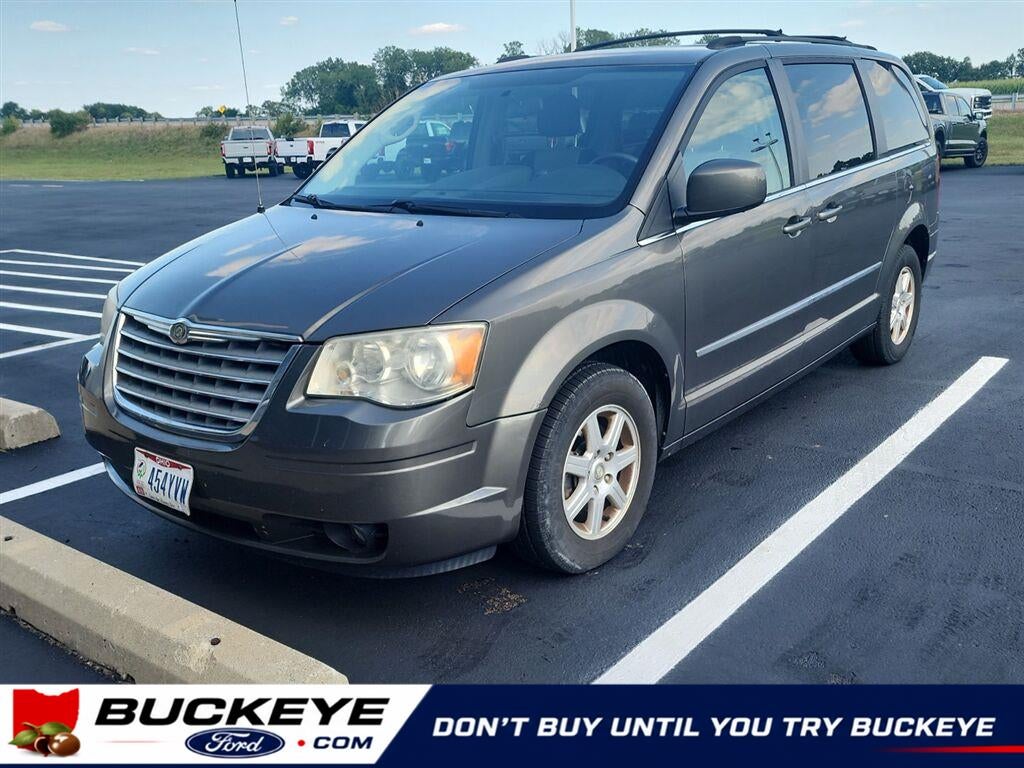 2010 Chrysler Town & Country Touring Plus