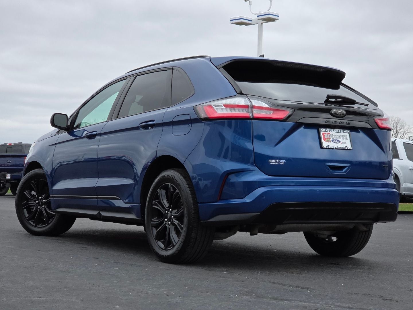 2023 Ford Edge SE AWD