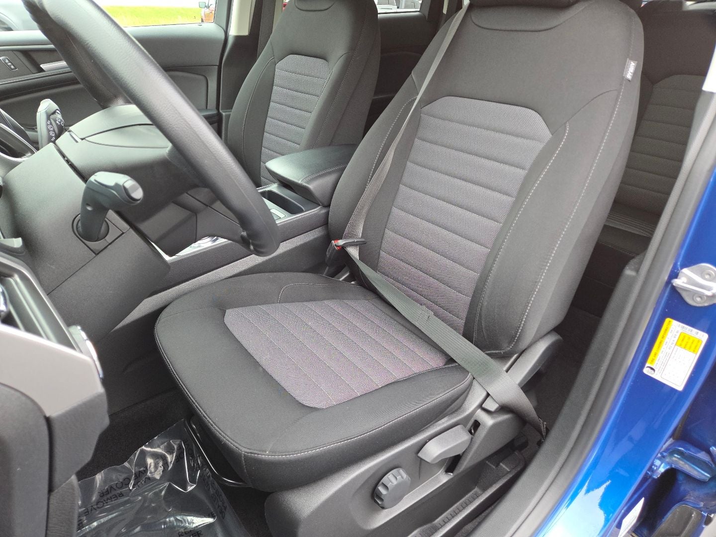 2023 Ford Edge SE AWD