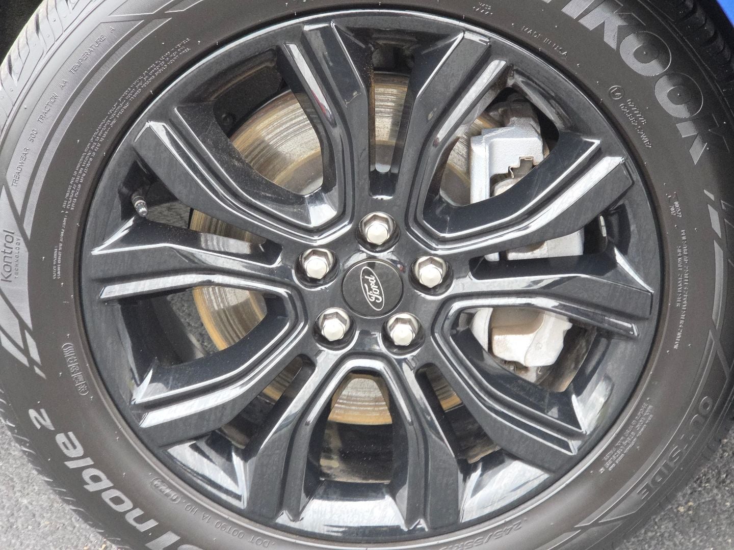 2023 Ford Edge SE AWD