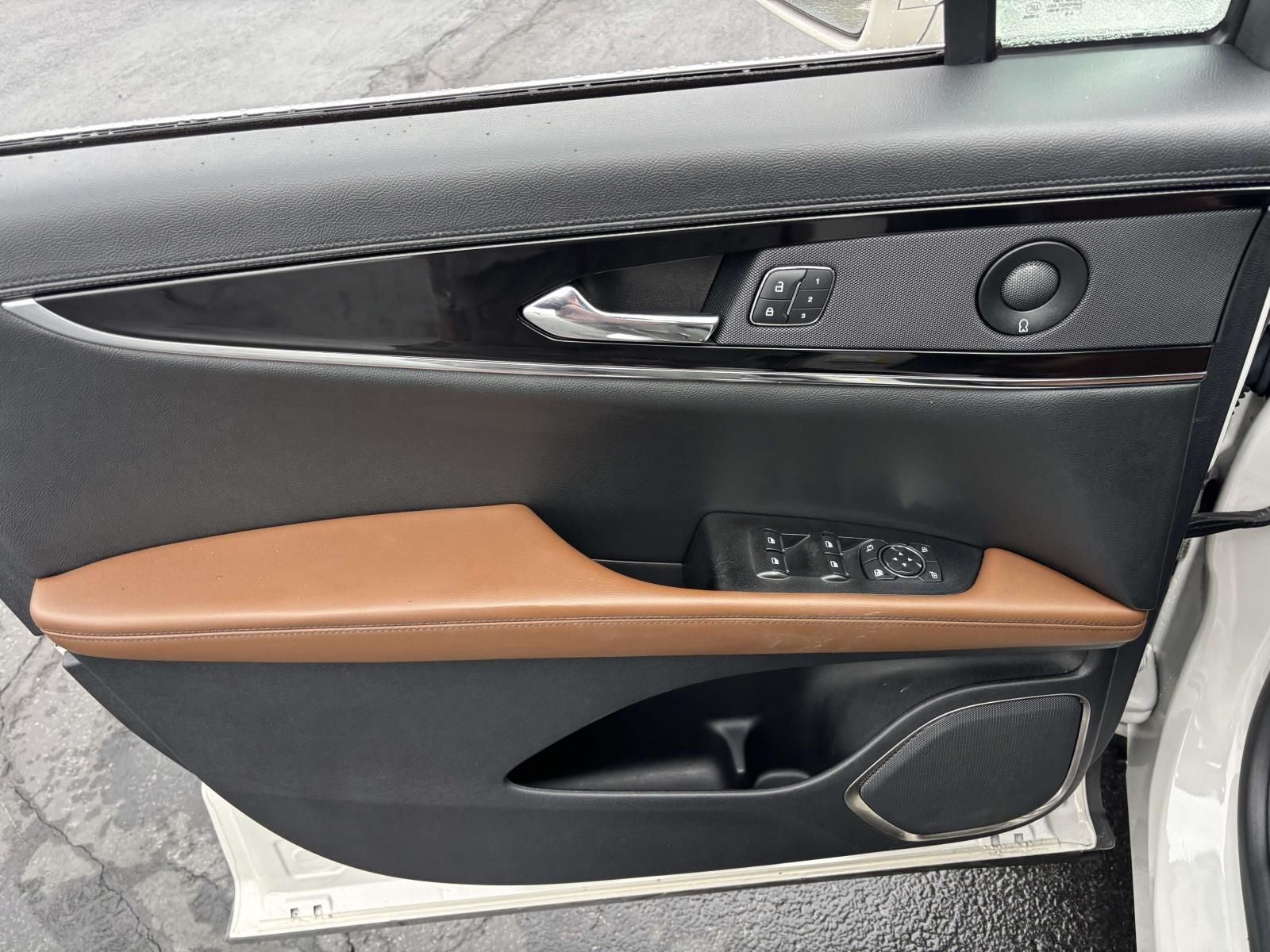 2021 Lincoln Nautilus Reserve