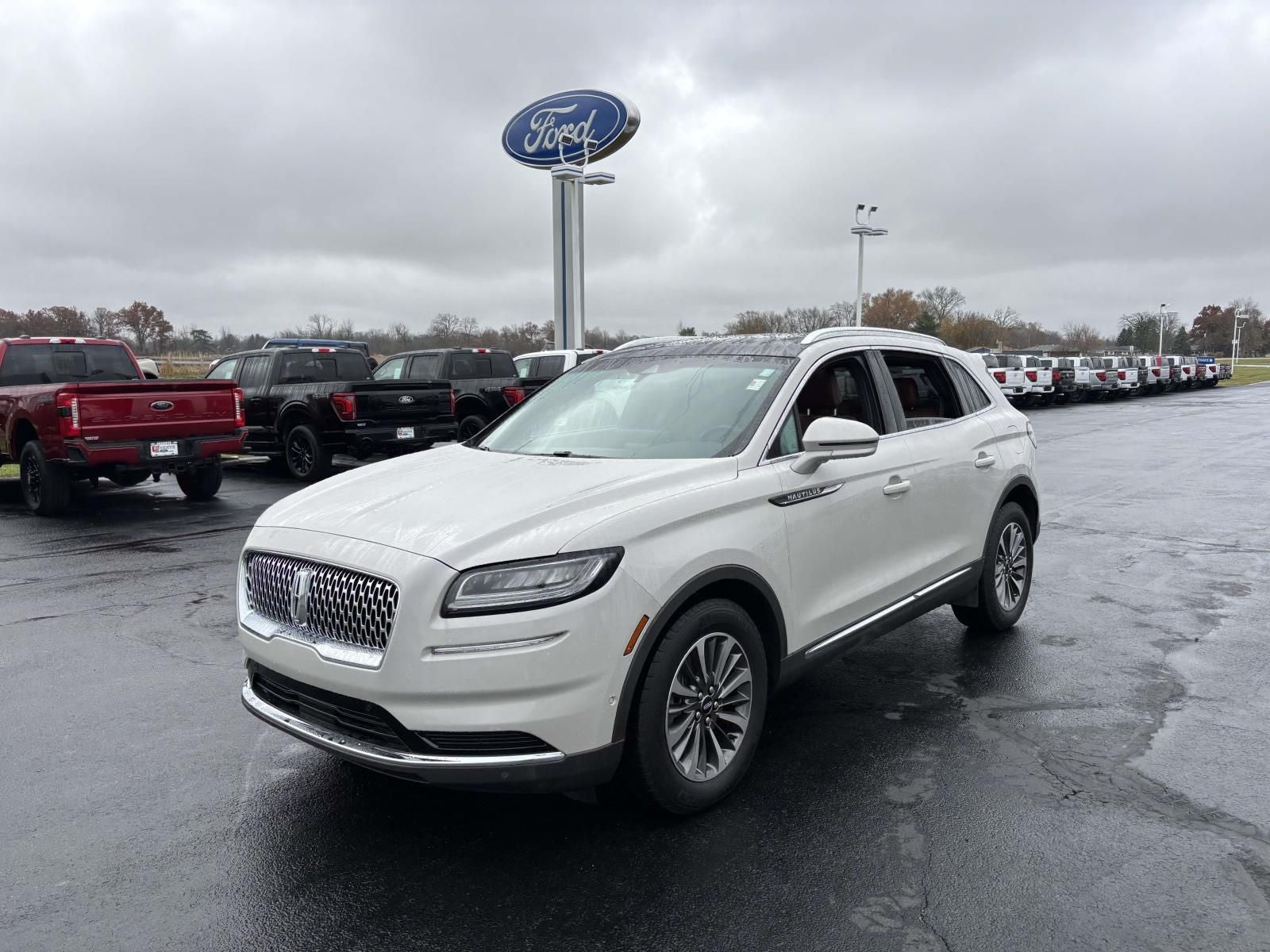 2021 Lincoln Nautilus Reserve