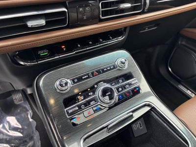 2021 Lincoln Nautilus Reserve