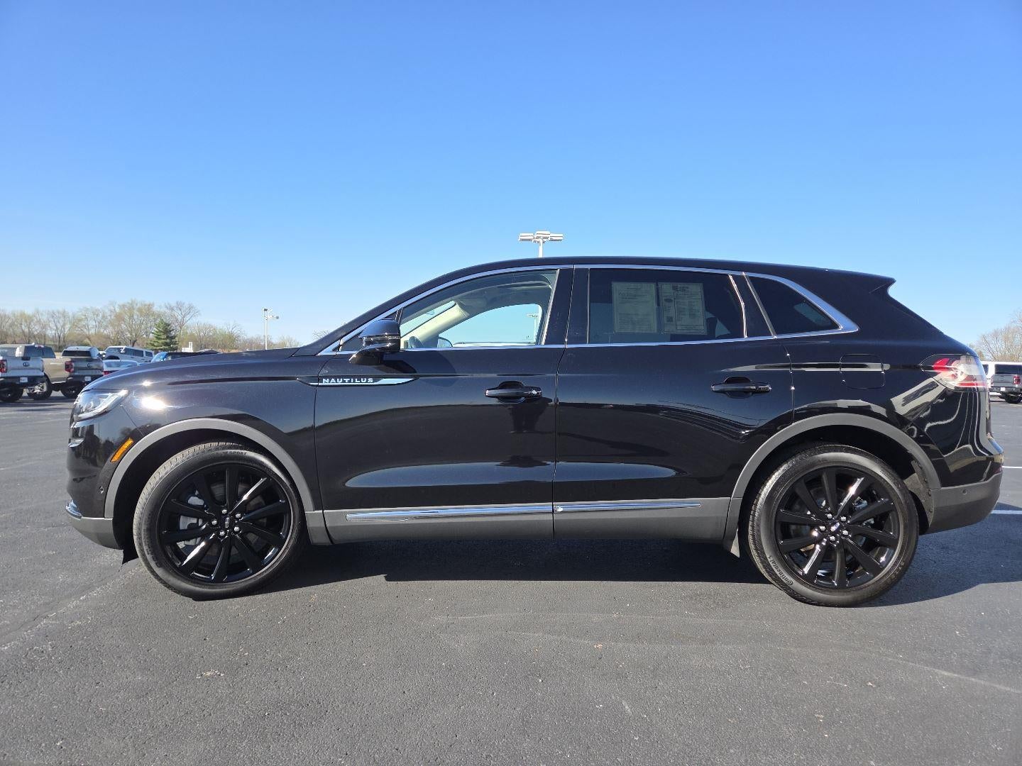 2023 Lincoln Nautilus Reserve