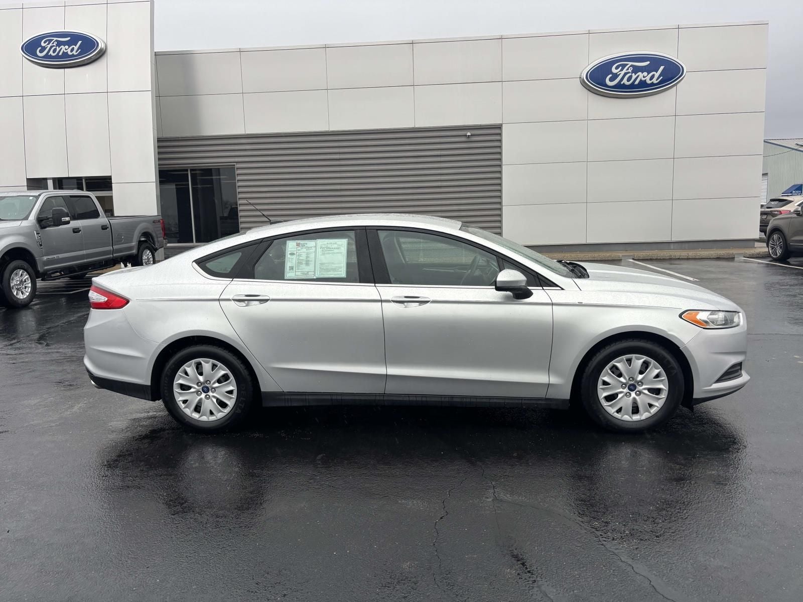 2014 Ford Fusion S