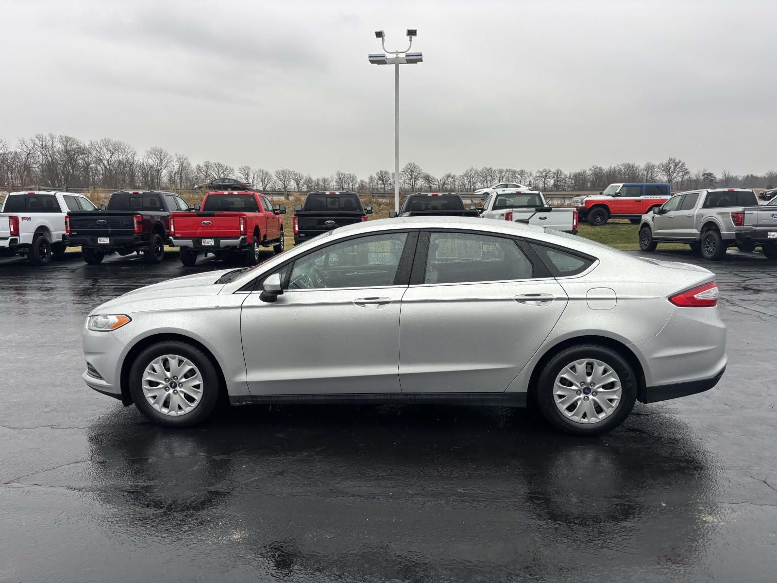 2014 Ford Fusion S