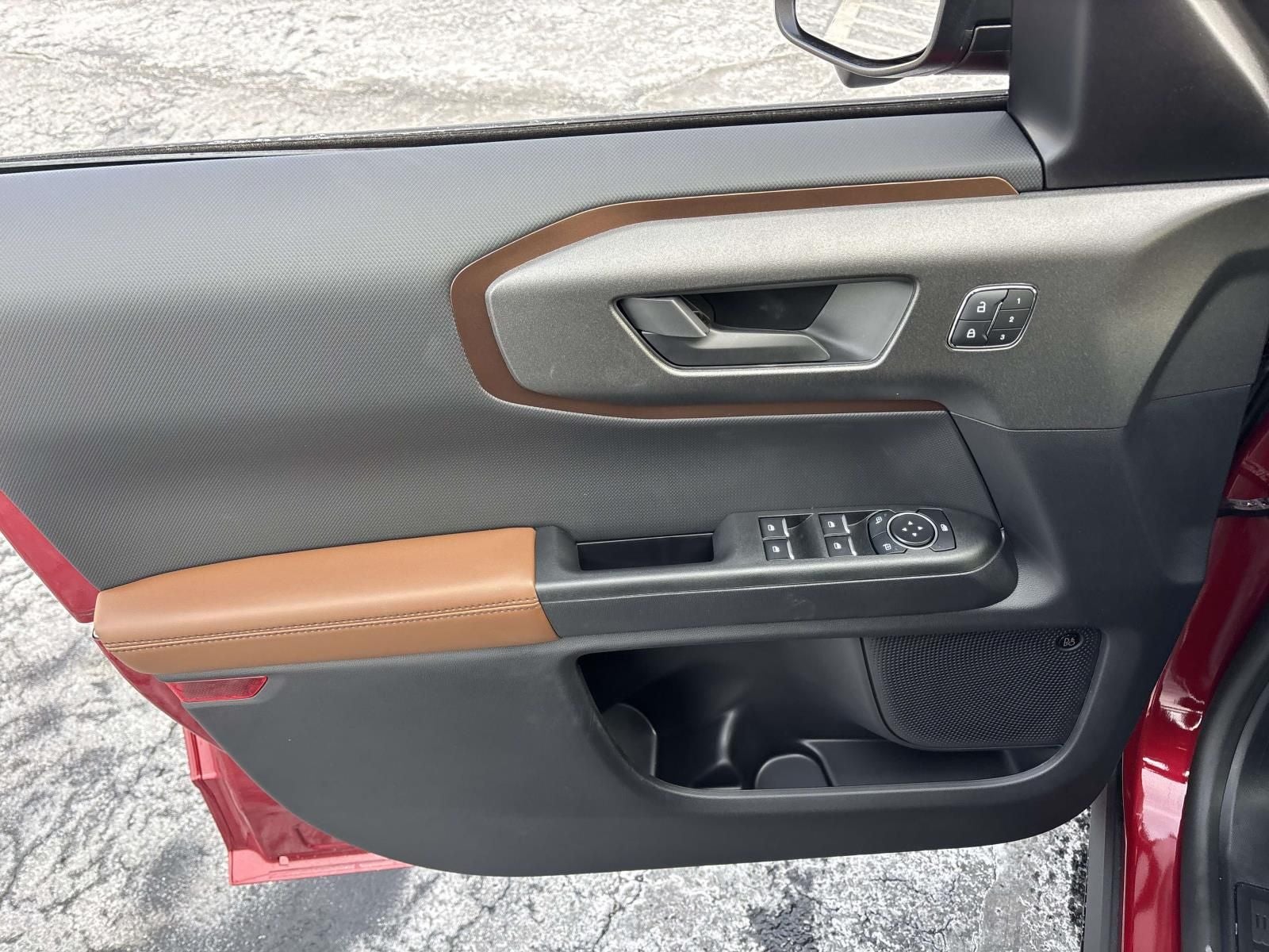 2025 Ford Bronco Sport Outer Banks 4WD