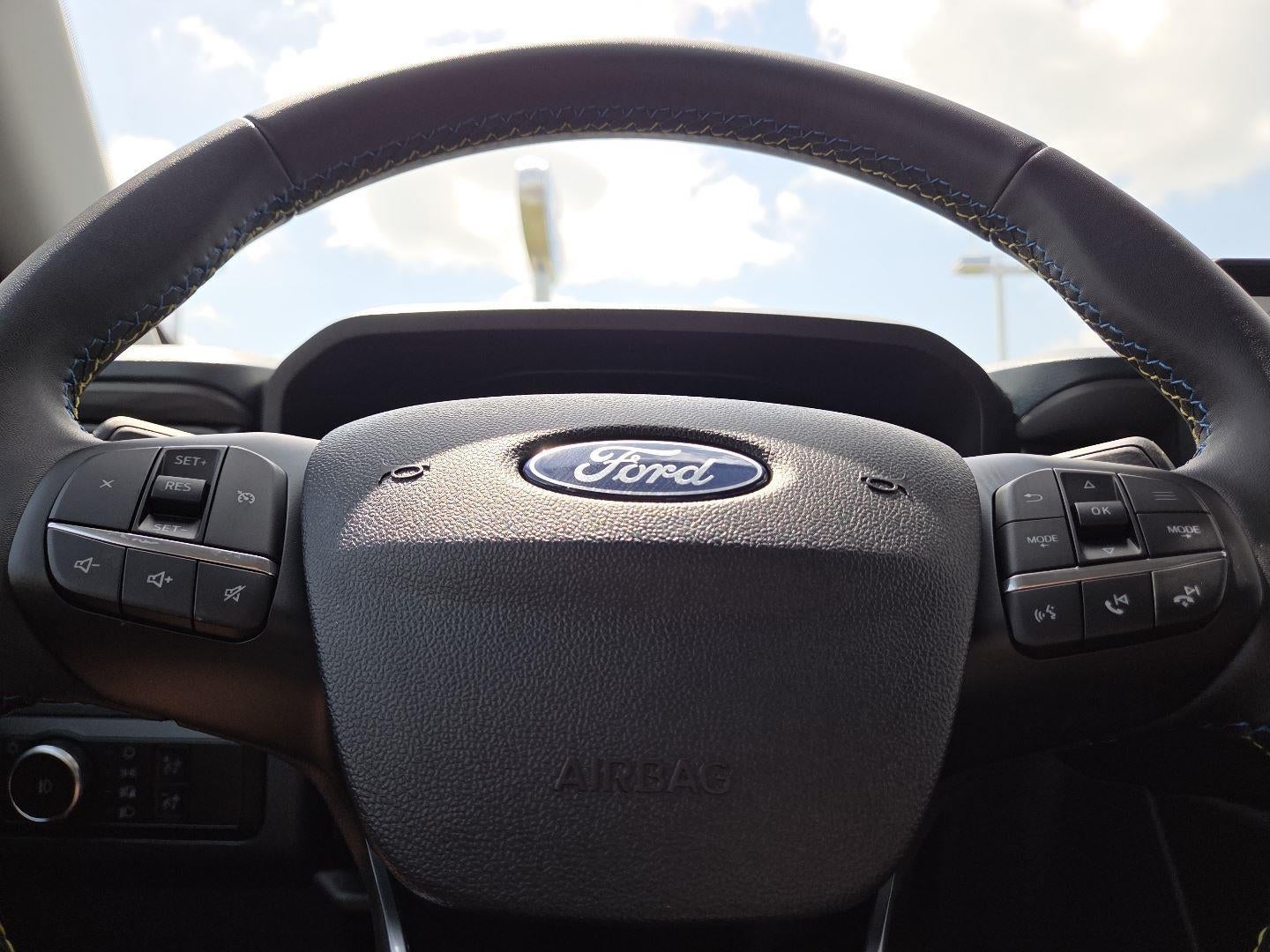 2026 Ford Maverick Lobo