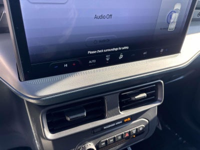 2025 Ford Maverick XL Hybrid AWD