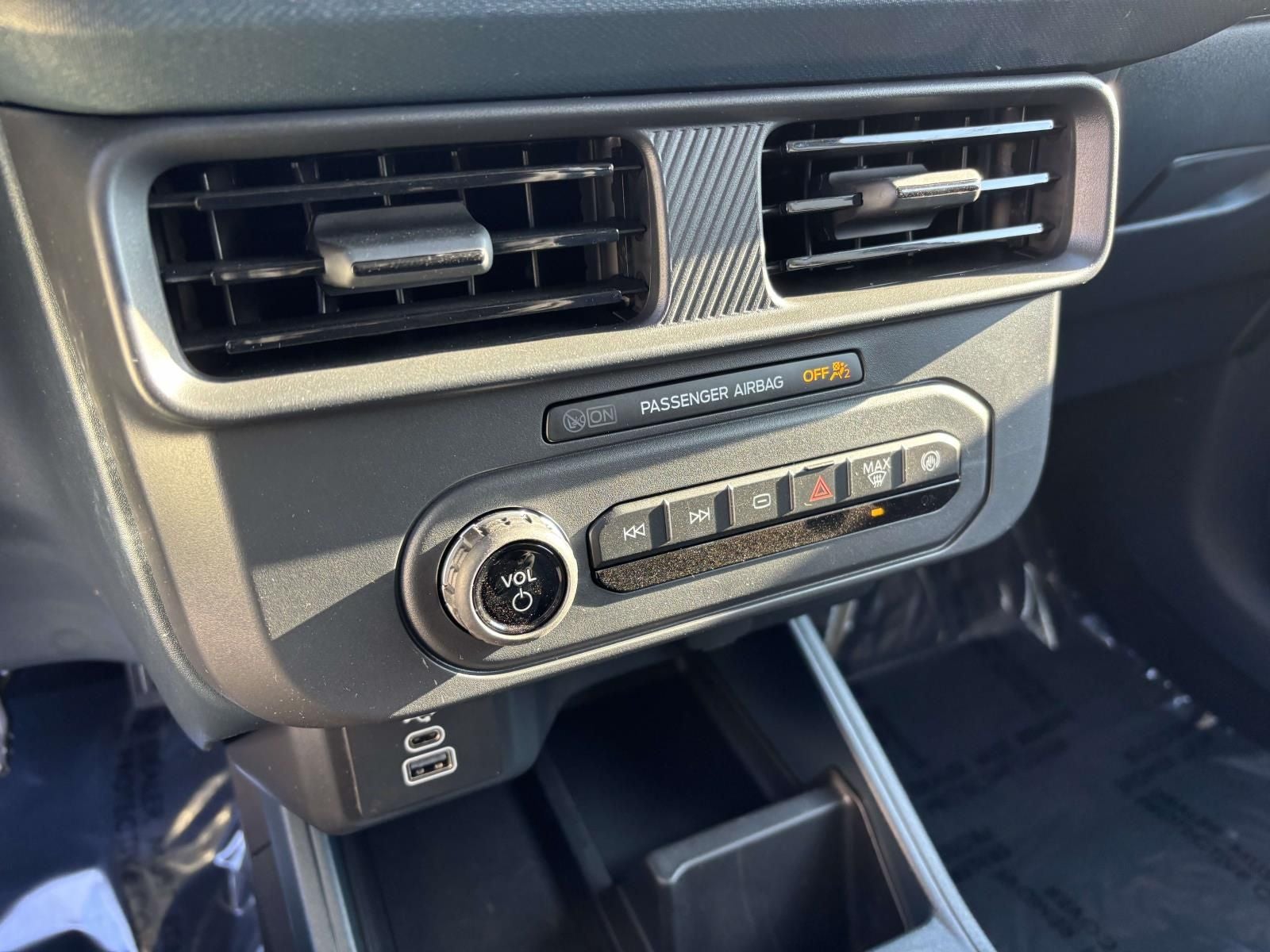 2025 Ford Maverick XL Hybrid AWD