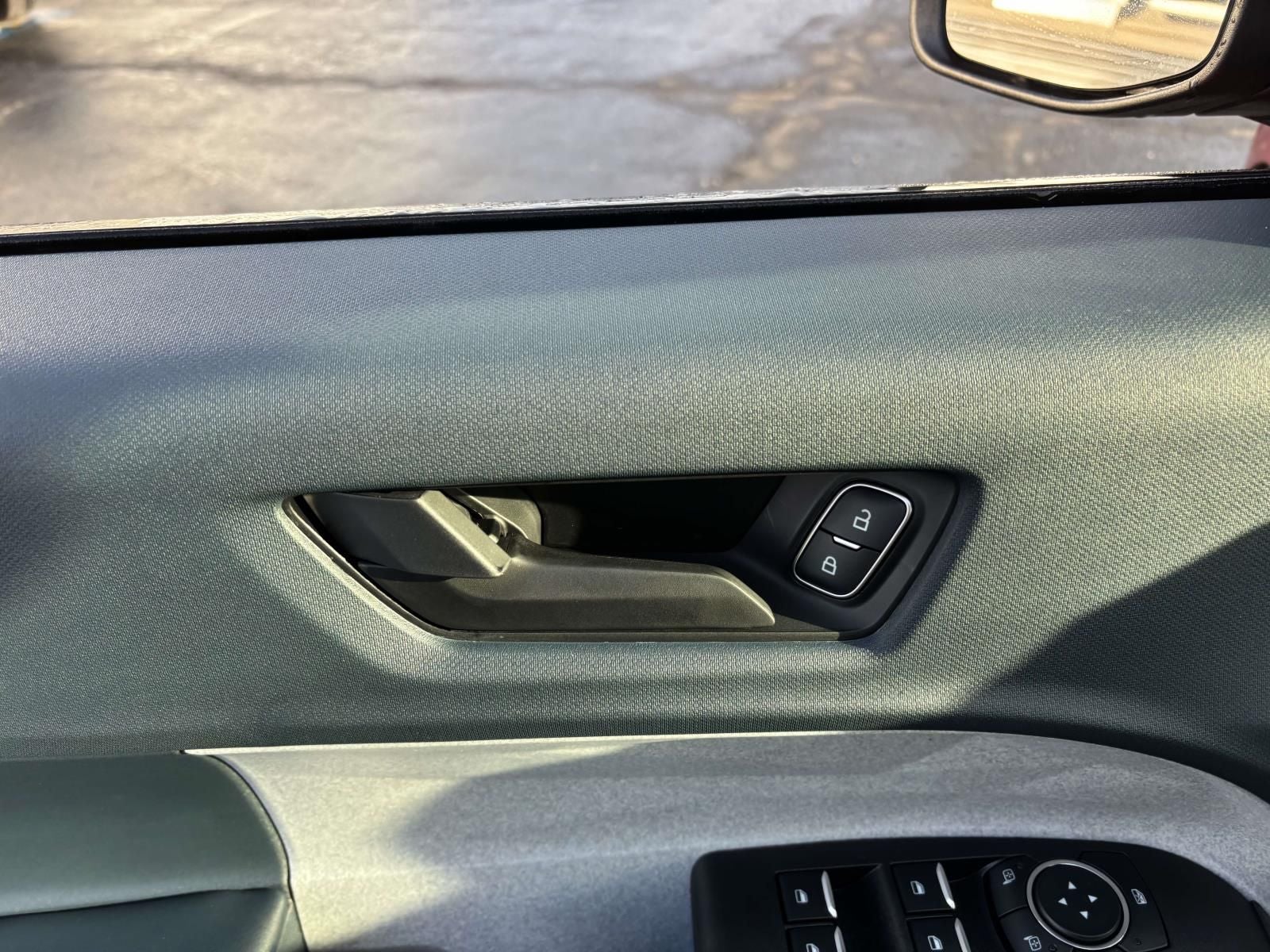 2025 Ford Maverick XLT Hybrid AWD