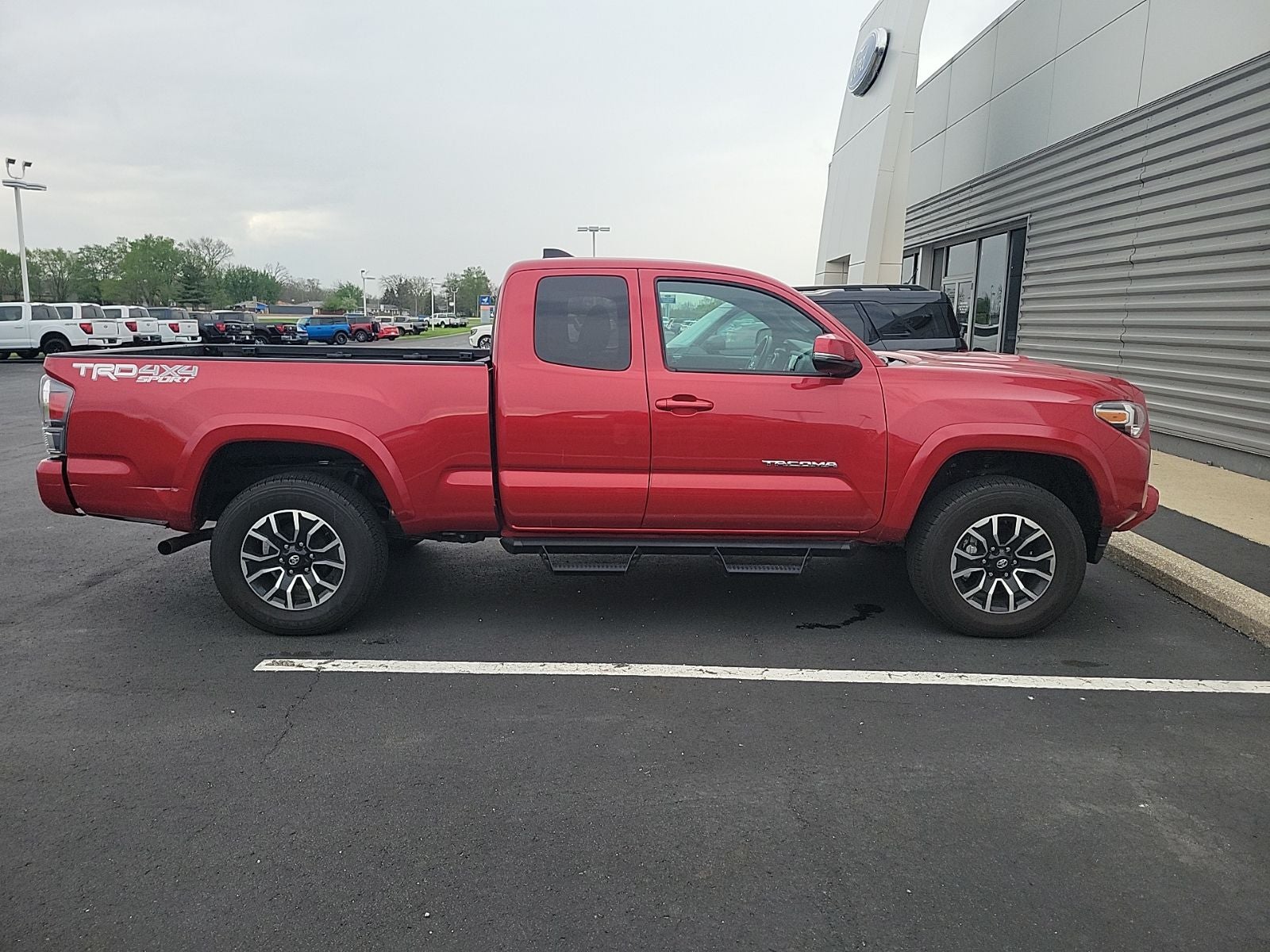 2022 Toyota Tacoma TRD Sport V6