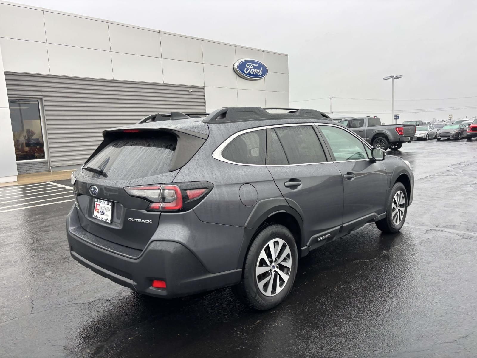2023 Subaru Outback Premium AWD