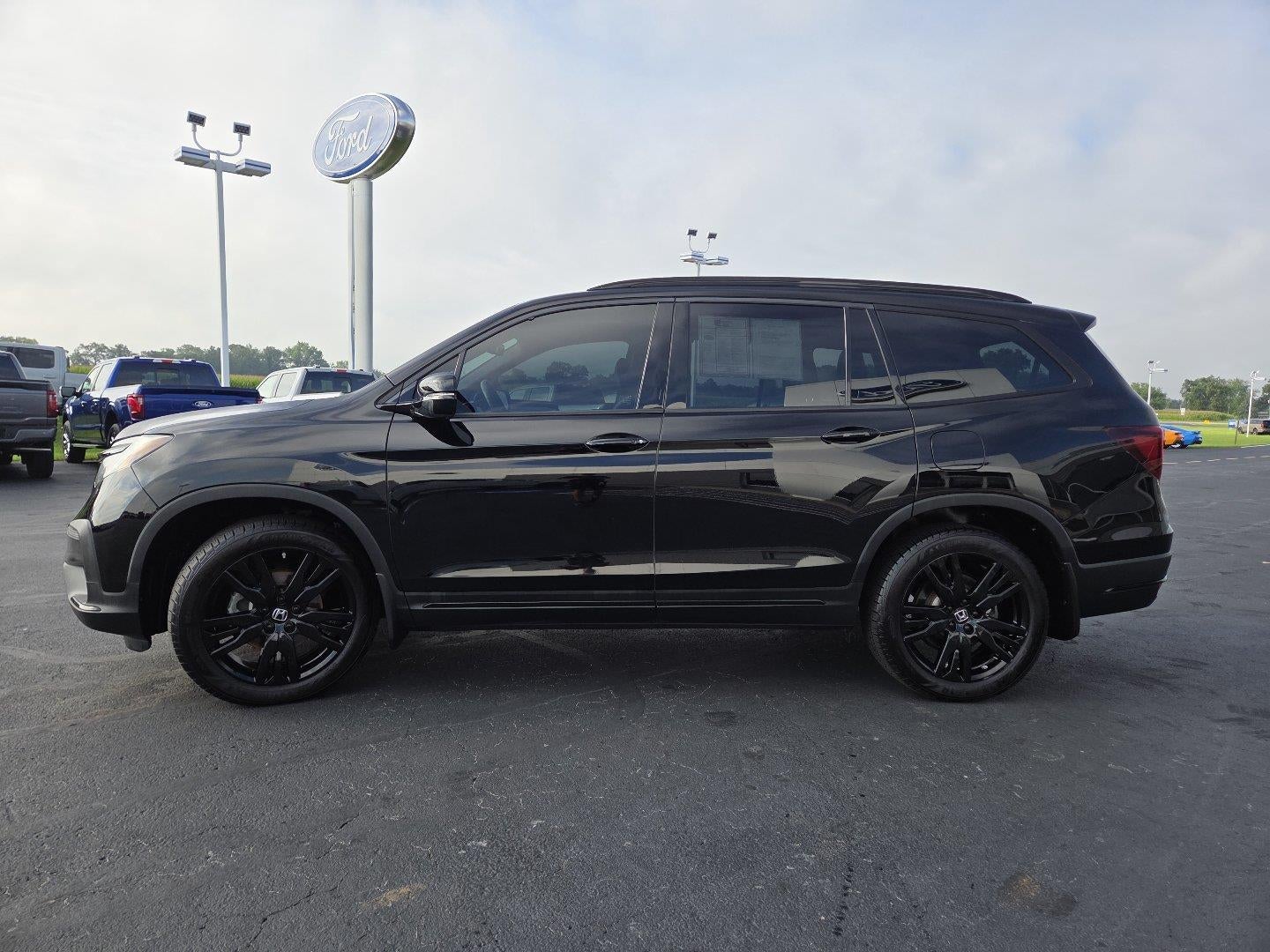 2021 Honda Pilot Black Edition
