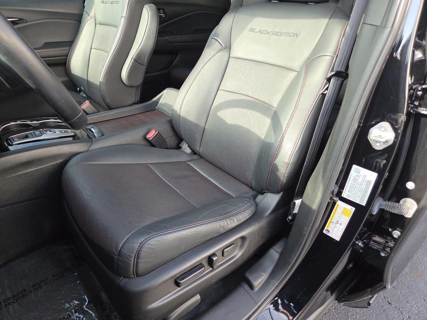2021 Honda Pilot Black Edition