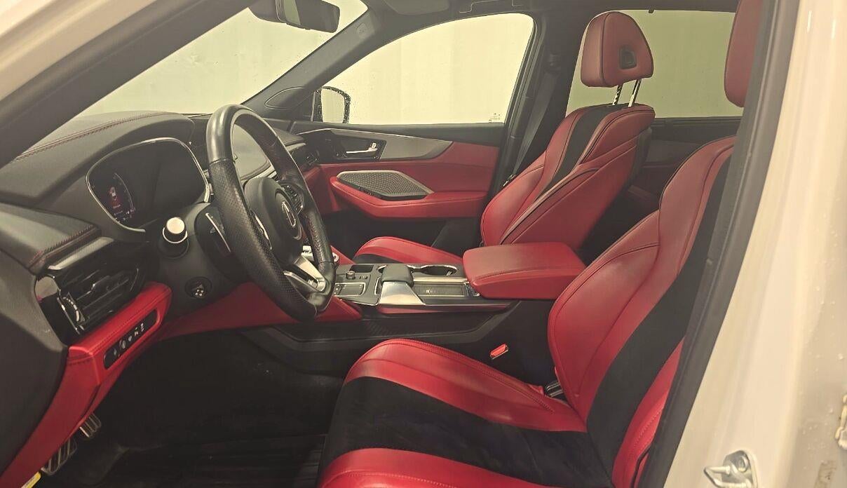 2022 Acura MDX w/A-Spec Package