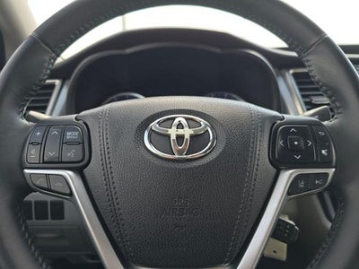 2017 Toyota Highlander LE Plus