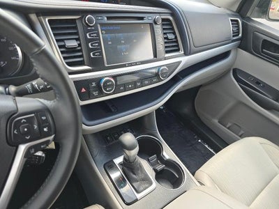 2017 Toyota Highlander LE Plus