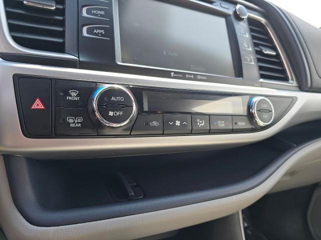 2017 Toyota Highlander LE Plus