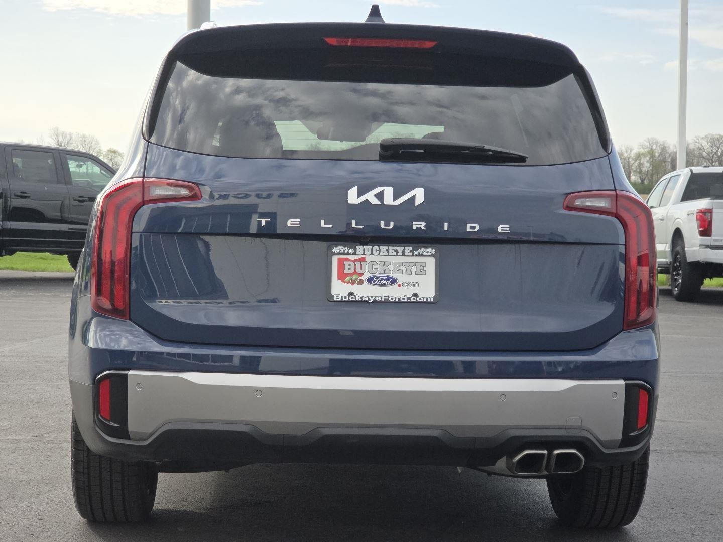 2025 Kia Telluride S
