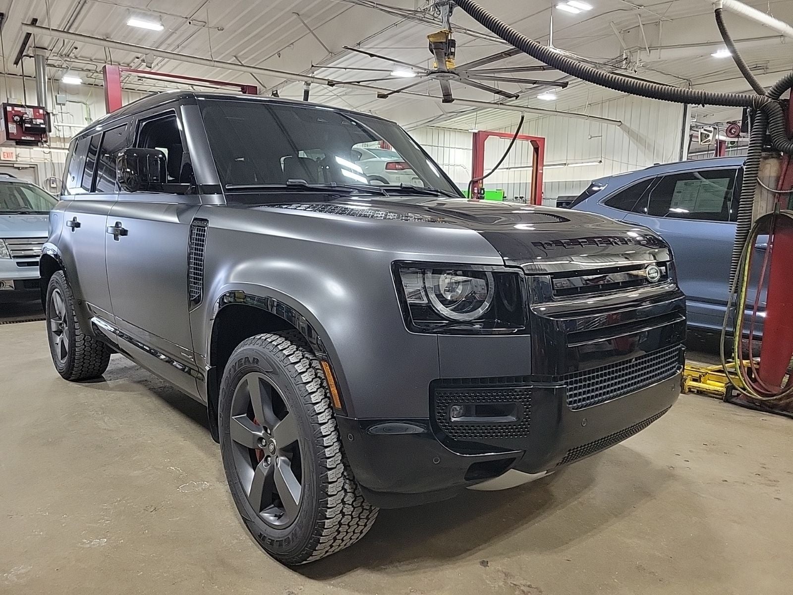 2024 Land Rover Defender 110 X