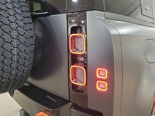 2024 Land Rover Defender 110 X